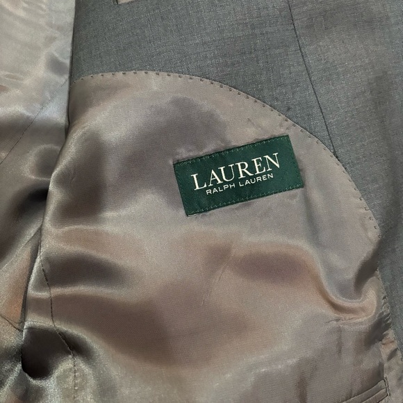 Lauren Ralph Lauren Men’s 3-Piece 100% Wool Suit | 46L Jacket / 40W Pants NWT - Picture 13 of 16
